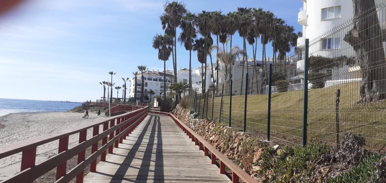 Apartamento- Atico En Mijas Costa , Con Piscina. Sitio de Calahonda Kültér fotó
